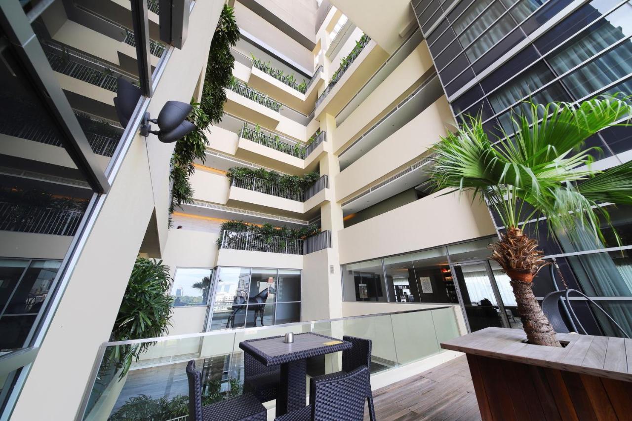 Pan Pacific Serviced Orchard, Singapura